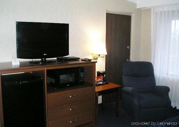 Clarion Hotel Buffalo Airport Williamsville Kamer foto